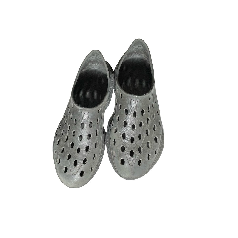 Kane Revive Active Recovery Shoes Charcoal Grey Perforated Slip On Sneakers